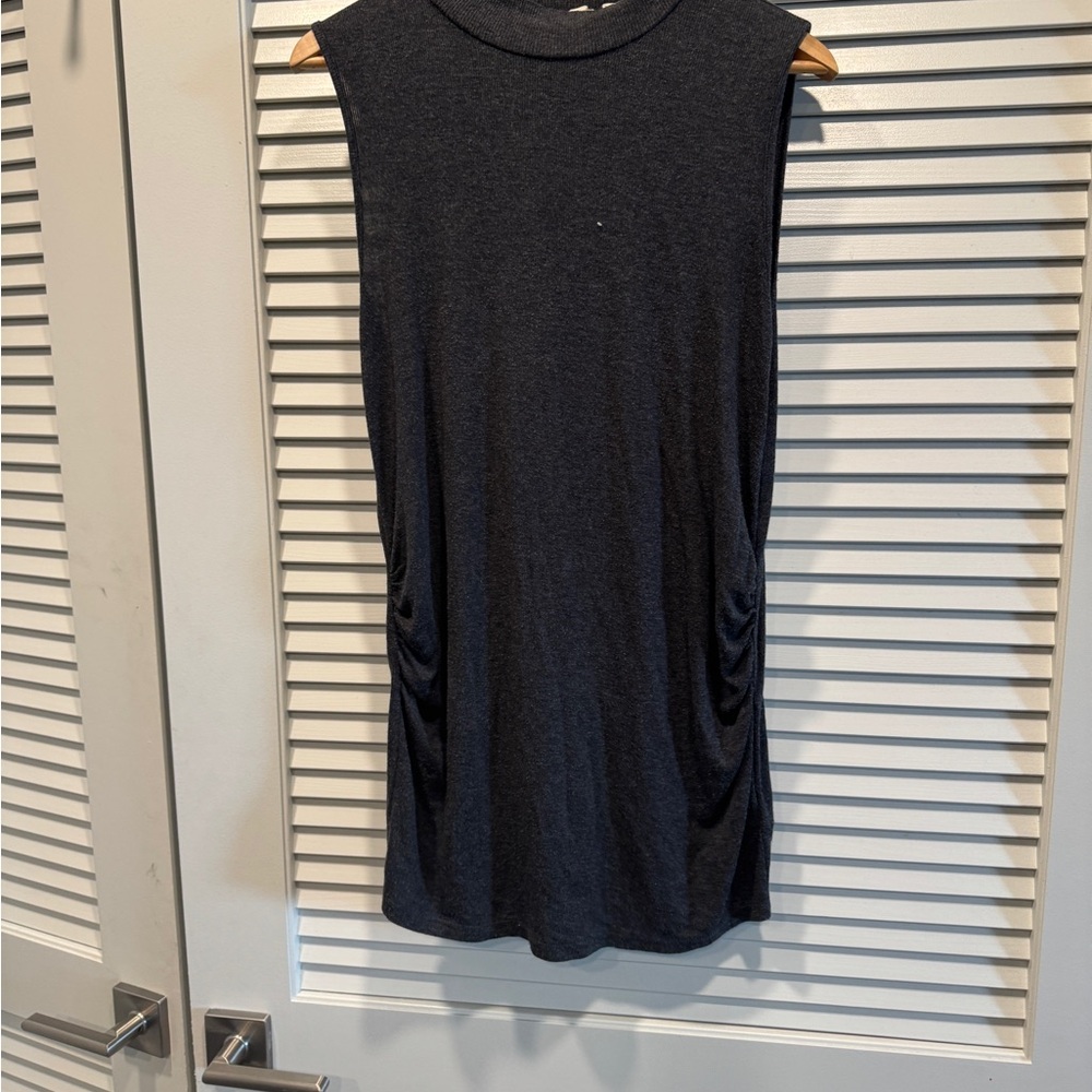 Sleeveless Black Tunic